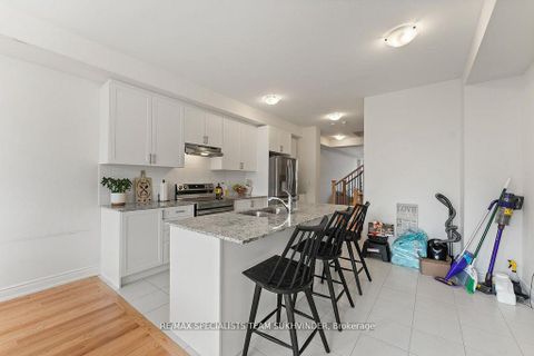 Photo 13 at 3243 Sixth Line, GO Glenorchy, Oakville