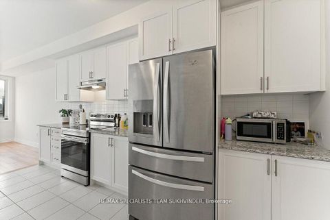 Photo 19 at 3243 Sixth Line, GO Glenorchy, Oakville