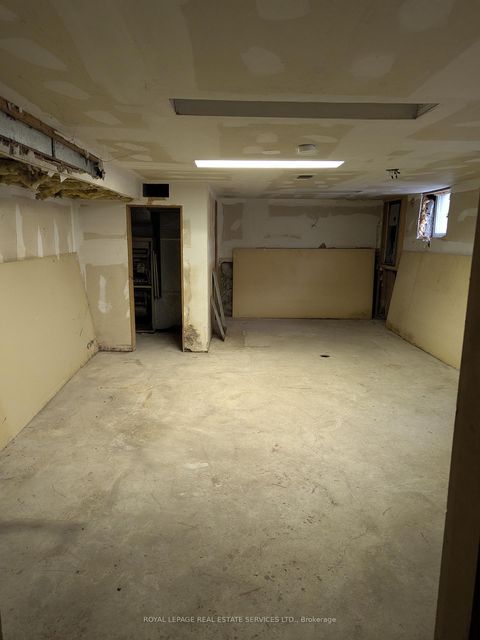 Photo 12 at 529 Gladstone Avenue, Dufferin Grove, Toronto