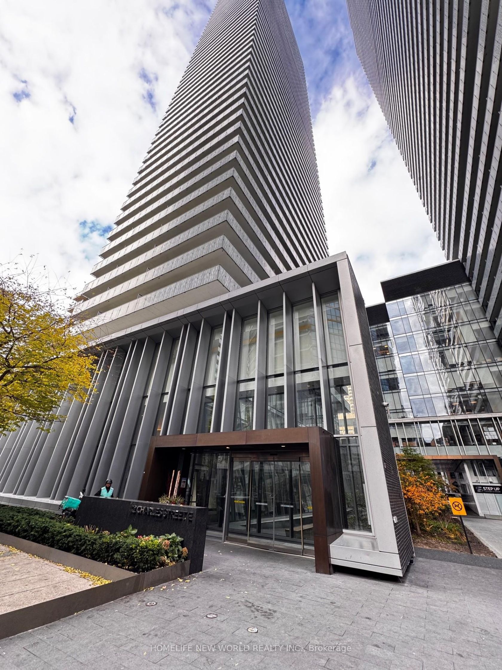 2202 - 42 Charles Street E, Yonge Corridor, Toronto 