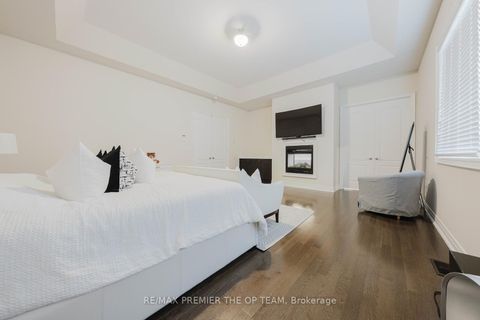 Photo 25 at 70 Torgan Trail, Kleinburg, Vaughan