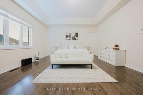 Photo 27 at 70 Torgan Trail, Kleinburg, Vaughan