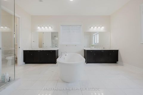 Photo 29 at 70 Torgan Trail, Kleinburg, Vaughan