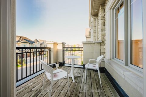 Photo 42 at 70 Torgan Trail, Kleinburg, Vaughan