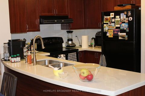 Photo 5 at 411 - 5500 Yonge Street, Willowdale West, Toronto