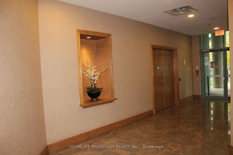 Photo 13 at 411 - 5500 Yonge Street, Willowdale West, Toronto