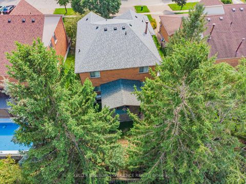 Photo 5 at 22 River Ridge Road, Bayshore, Barrie