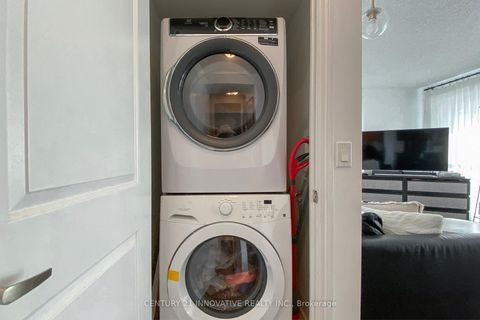 Photo 34 at 702 - 50 Town Centre Court, Bendale, Toronto