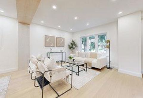 Photo 7 at 547 Melrose Avenue, Nortown, Toronto