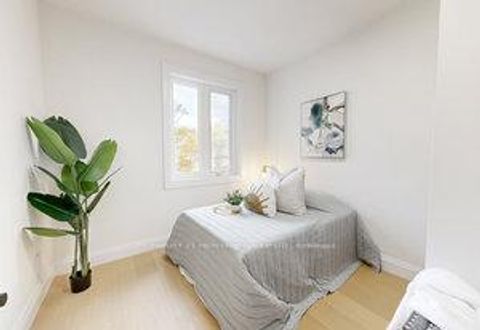 Photo 18 at 547 Melrose Avenue, Nortown, Toronto