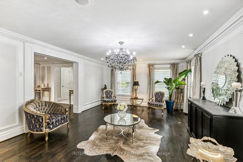 Photo 2 at 6 Penwood Crescent, Don Mills, Toronto