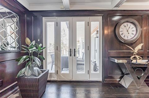 Photo 3 at 6 Penwood Crescent, Don Mills, Toronto