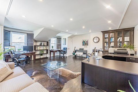 Photo 6 at 6 Penwood Crescent, Don Mills, Toronto