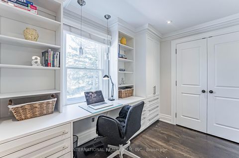 Photo 9 at 6 Penwood Crescent, Don Mills, Toronto