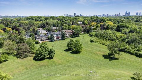 Photo 29 at 6 Penwood Crescent, Don Mills, Toronto