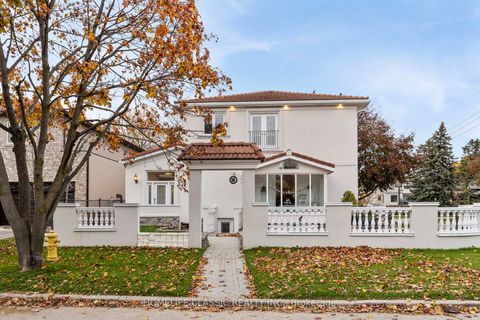 Photo 3 at 92 Cocksfield Avenue, Bathurst Manor, Toronto