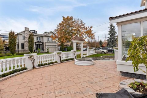 Photo 4 at 92 Cocksfield Avenue, Bathurst Manor, Toronto