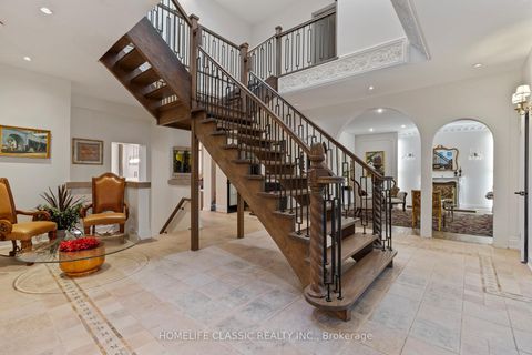 Photo 7 at 92 Cocksfield Avenue, Bathurst Manor, Toronto