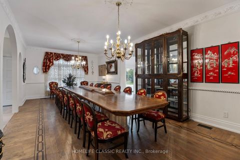 Photo 12 at 92 Cocksfield Avenue, Bathurst Manor, Toronto