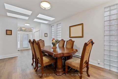 Photo 25 at 92 Cocksfield Avenue, Bathurst Manor, Toronto