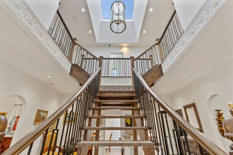 Photo 33 at 92 Cocksfield Avenue, Bathurst Manor, Toronto