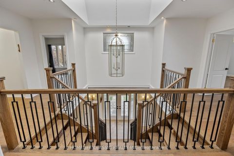 Photo 35 at 92 Cocksfield Avenue, Bathurst Manor, Toronto