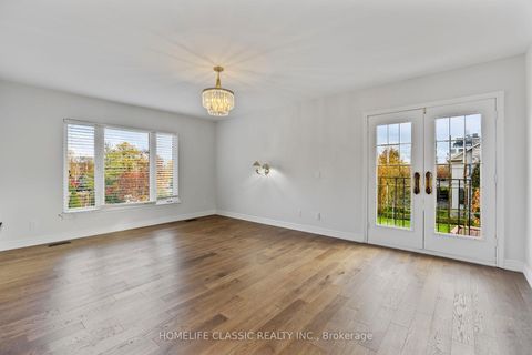 Photo 38 at 92 Cocksfield Avenue, Bathurst Manor, Toronto