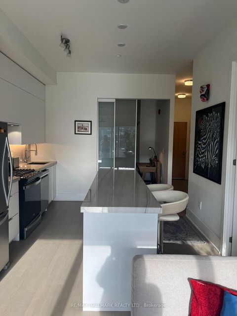 Photo 2 at 313 - 495 Logan Avenue, North Riverdale, Toronto