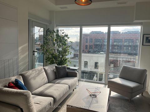 Photo 4 at 313 - 495 Logan Avenue, North Riverdale, Toronto