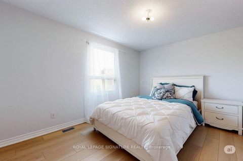 Photo 9 at 35 Crittenden Square, Malvern, Toronto