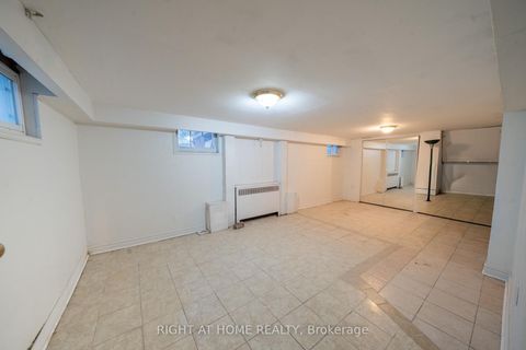Photo 29 at 41 Bexhill Avenue, Birchmount, Toronto