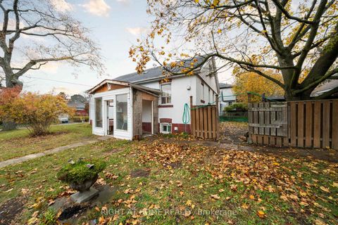 Photo 35 at 41 Bexhill Avenue, Birchmount, Toronto