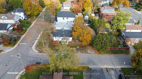 Photo 41 at 41 Bexhill Avenue, Birchmount, Toronto