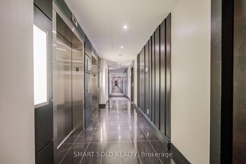 Photo 4 at 624 - 399 Spring Garden Avenue E, Willowdale East, Toronto