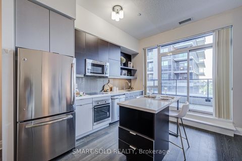 Photo 6 at 624 - 399 Spring Garden Avenue E, Willowdale East, Toronto