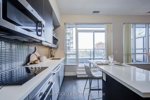 Photo 9 at 624 - 399 Spring Garden Avenue E, Willowdale East, Toronto