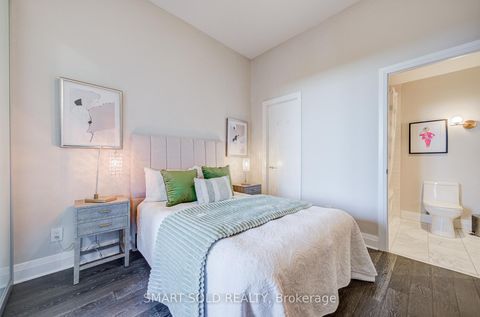 Photo 22 at 624 - 399 Spring Garden Avenue E, Willowdale East, Toronto