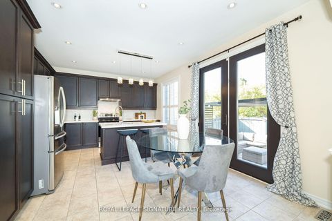 Photo 18 at 68 Lady Angela Lane, Patterson, Vaughan