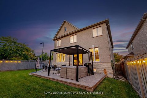 Photo 40 at 68 Lady Angela Lane, Patterson, Vaughan