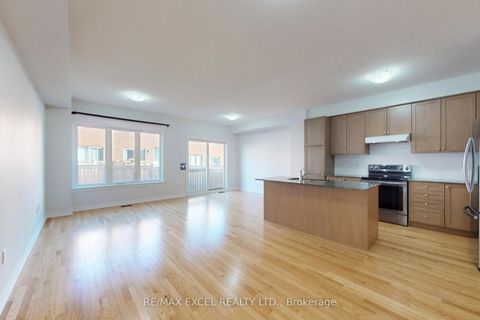 Photo 5 at 14 TWINFLOWER Lane, Oak Ridges Lake Wilcox, Richmond Hill