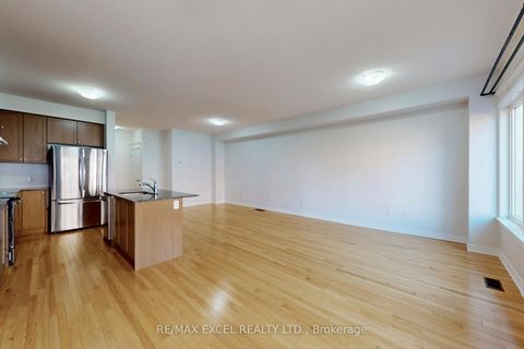 Photo 10 at 14 TWINFLOWER Lane, Oak Ridges Lake Wilcox, Richmond Hill