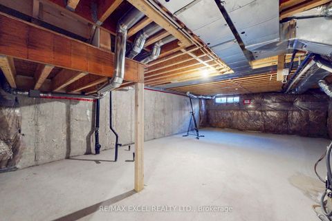 Photo 39 at 14 TWINFLOWER Lane, Oak Ridges Lake Wilcox, Richmond Hill