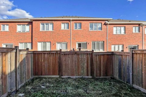 Photo 45 at 14 TWINFLOWER Lane, Oak Ridges Lake Wilcox, Richmond Hill