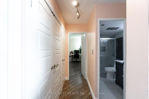 Photo 20 at PH5 - 5 Massey Square, Crescent Town, Toronto