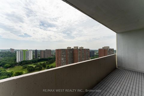 Photo 29 at PH5 - 5 Massey Square, Crescent Town, Toronto