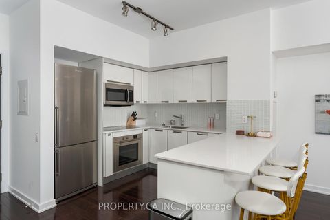 Photo 5 at 3606 - 33 Charles Street E, Yonge Corridor, Toronto