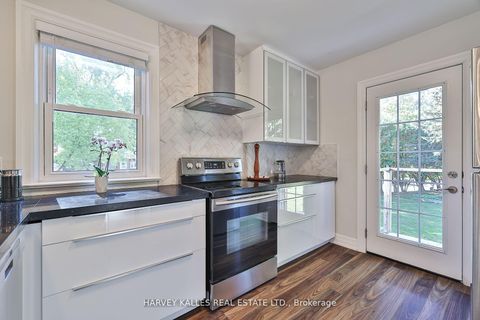 Photo 9 at 72 Craigmore Crescent, Willowdale East, Toronto