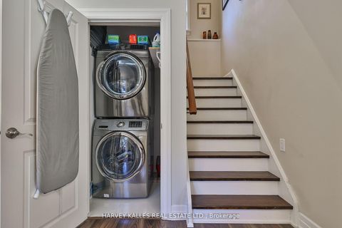 Photo 11 at 72 Craigmore Crescent, Willowdale East, Toronto