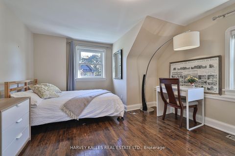 Photo 17 at 72 Craigmore Crescent, Willowdale East, Toronto