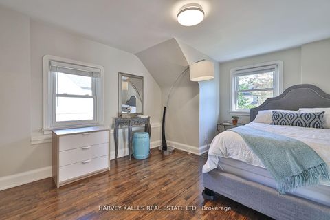 Photo 22 at 72 Craigmore Crescent, Willowdale East, Toronto